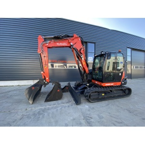 Kubota KX080